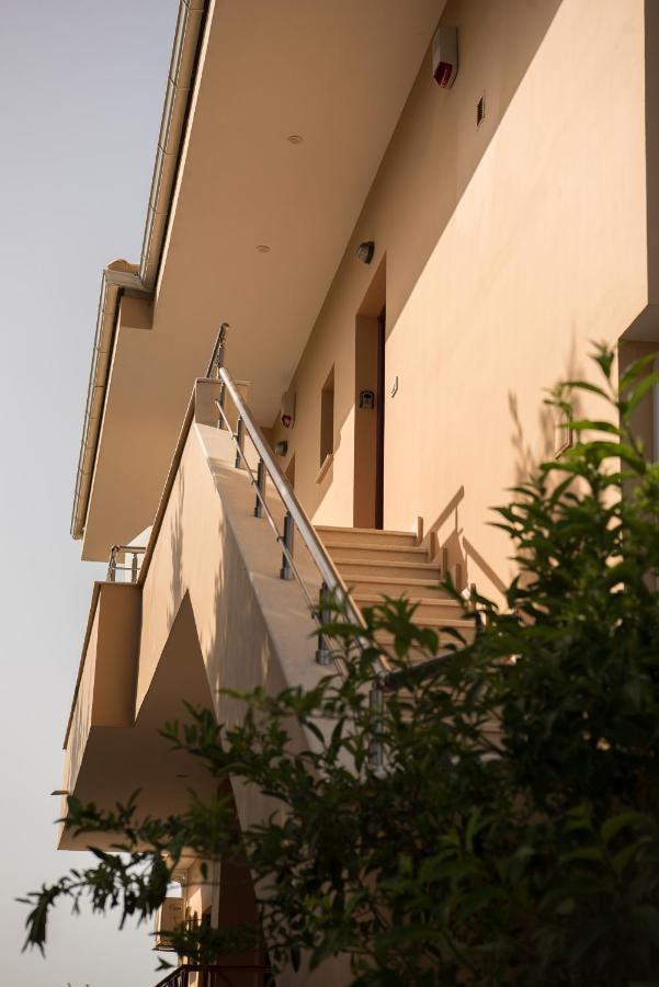 Akrotiri Sea View Suites Exterior foto